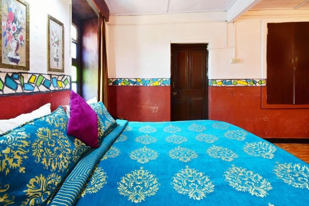 Room image 5